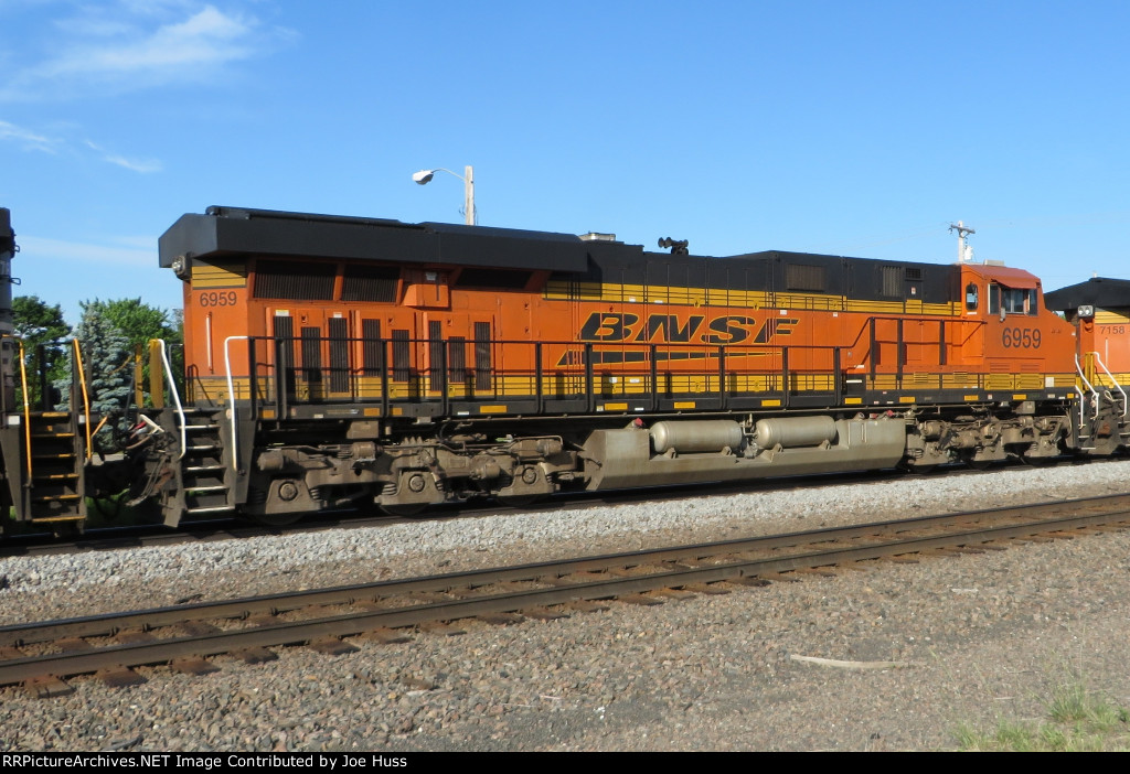 BNSF 6959